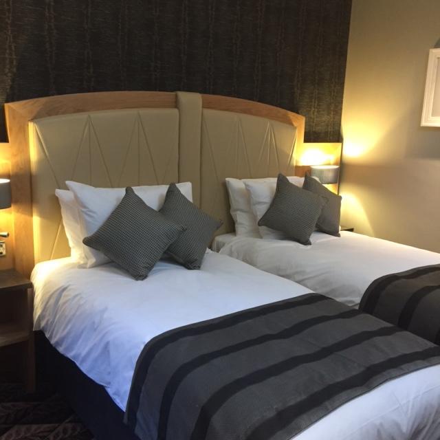 איילסברי The Bell Hotel Aylesbury מראה חיצוני תמונה